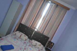 Гостевой дом Keti Guesthouse Батуми Двухместный номер с 2 отдельными кроватями и душем-2